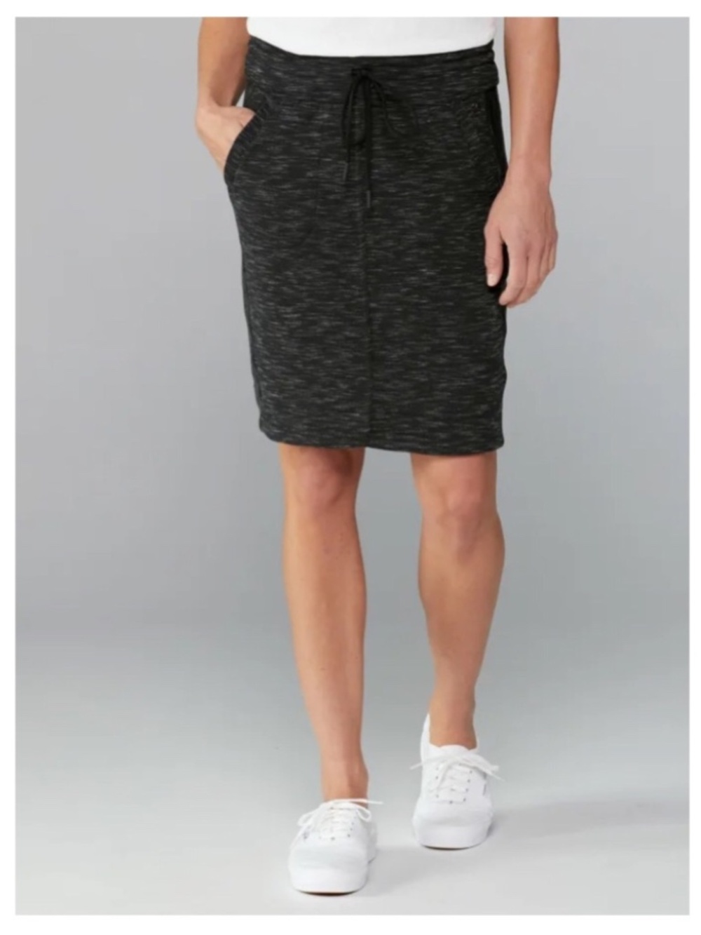 Prana Skirt in Heathered Black/Grey Marl | Size Medium